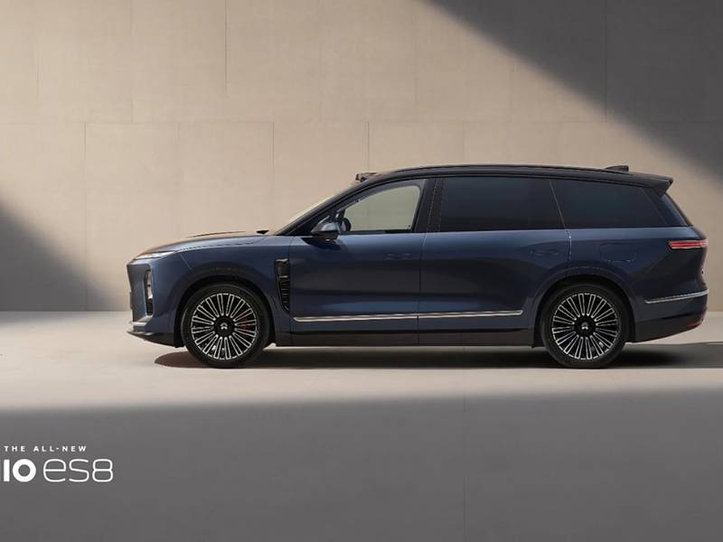 NIO ES8 2025: SUV Listrik Flagship 6-7 Kursi dengan Opsi Sewa Baterai