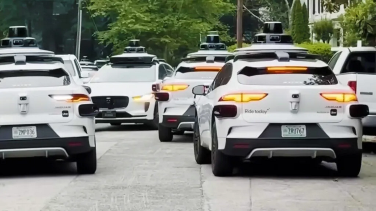 Waymo Ramai di Dead End Atlanta: Apa yang Salah dengan Armada Taksi Otonom?