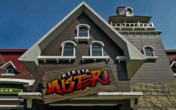 Kereta Misteri Dufan: Indoor Coaster Terbesar di Indonesia yang Mesti Kamu Coba!