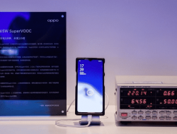Oppo Resmi Perkenalkan 65W SuperVOOC dan 30W Wireless VOOC Flash Charge