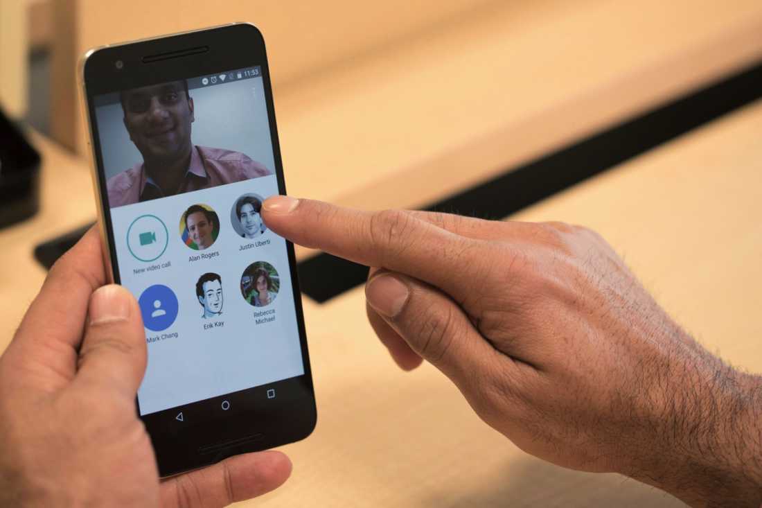 Fitur Baru dari Google Duo Sekarang Bisa Kirim Gambar 1