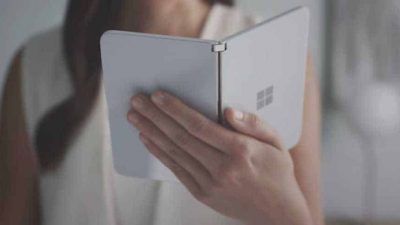 (Video) Seseorang Sedang Memainkan Microsoft Surface Duo Tersebar di Dunia Maya