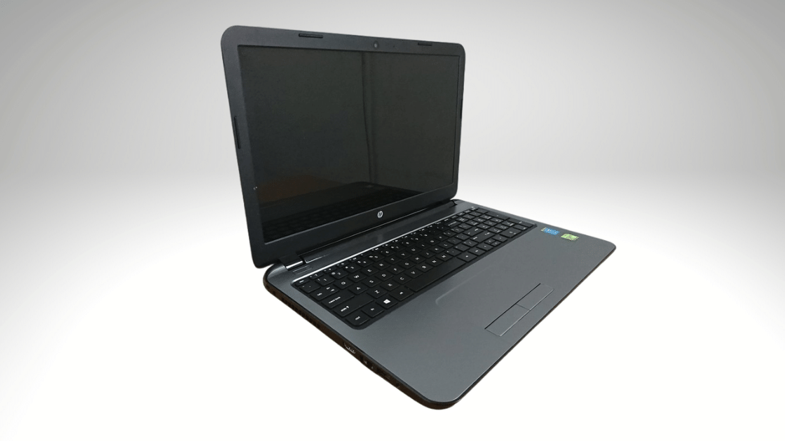 HP Pavilion 15-R208TX