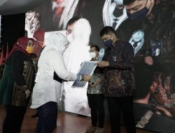Tidak Melakukan PHK Selama Masa Pandemi, Telkom Raih Penghargaan dari Kementerian Ketenagakerjaan
