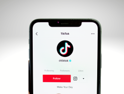 5 Cara Mendapatkan Centang Biru Verified di Tiktok