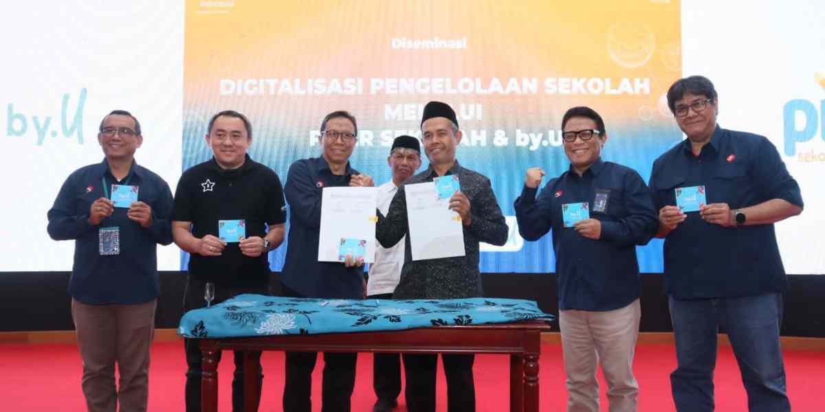 Kolaborasi Telkom, Pijar Sekolah, dan by.U