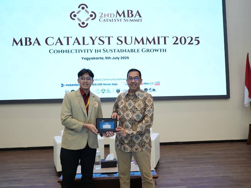 Telkom Gandeng UGM