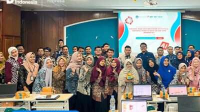 Telkom Latih Guru coding