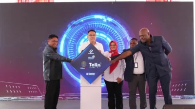 Telkom Resmikan Kabel Laut Pukpuk