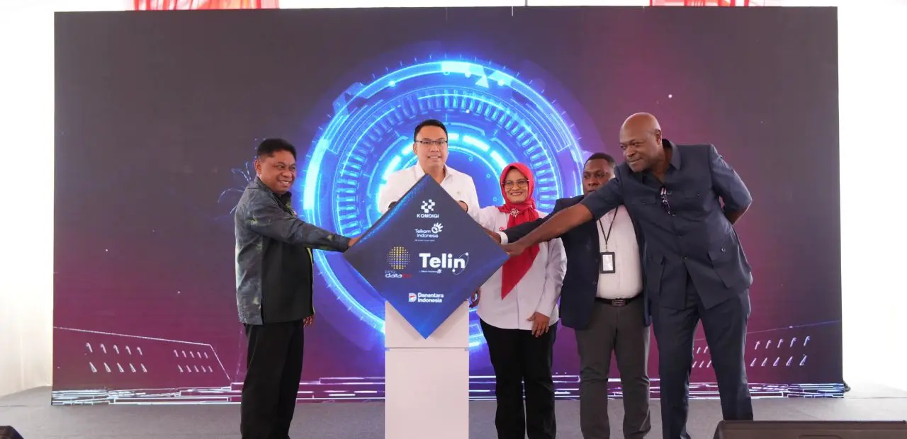 Telkom Resmikan Kabel Laut Pukpuk