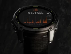 Garmin Enduro 3 vs Fenix 8: Mana Smartwatch dengan Baterai Terbaik?