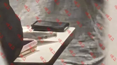 Samsung Galaxy Z Fold 8 Terlihat: Desain Lebih Lebar & Dual Kamera