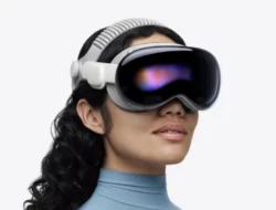 Apple Hentikan Vision Pro, Fokus ke Smart Glasses: AI Model 2027, AR 2029
