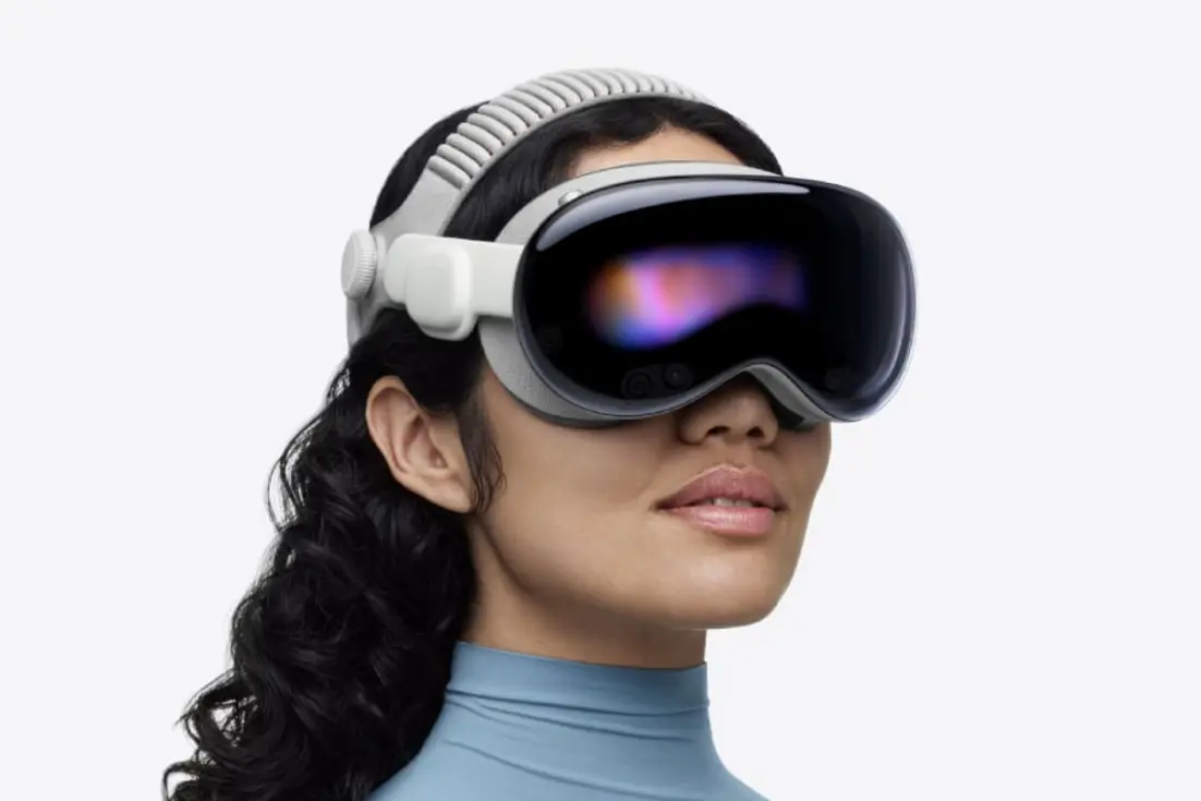 Apple Hentikan Vision Pro, Fokus ke Smart Glasses: AI Model 2027, AR 2029