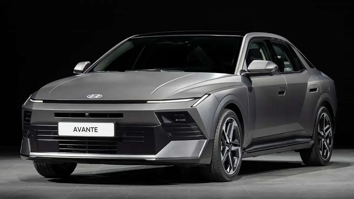 Hyundai Elantra 2027 Debut di Busan, Desain 'Steel Art'