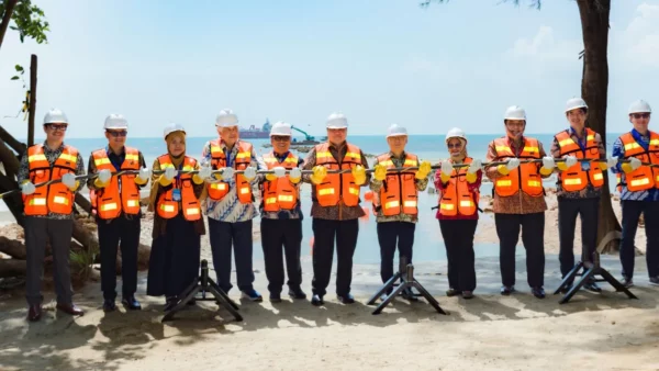 Prosesi pendaratan kabel bawah laut Nongsa Changi Cable NCC di Batam 20 Juli 2026 - sumber dari Telkom Indonesia