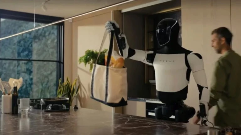 Kode Tesla App untuk Optimus humanoid robot - sumber dari ITHome