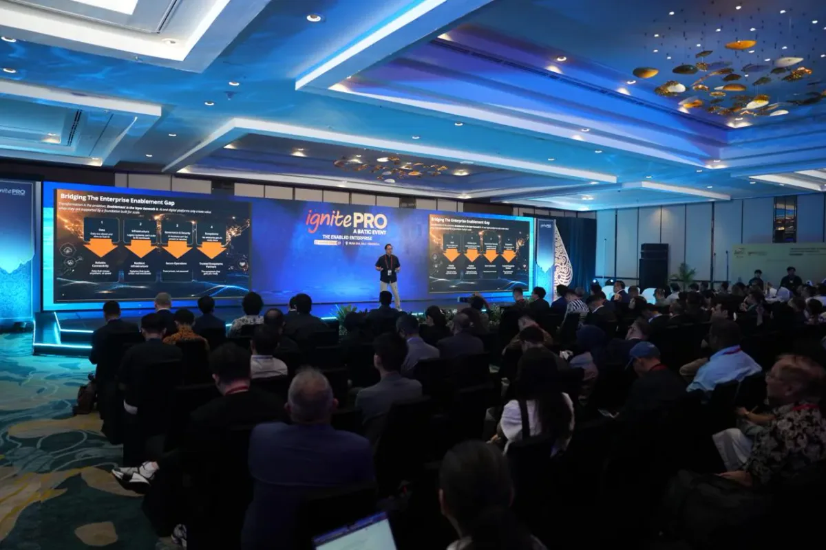 Chief Commercial Officer Telin Kharisma membahas kesiapan teknologi AI pada keynote ignitePRO BATIC 2026 - sumber dari telkom.co.id
