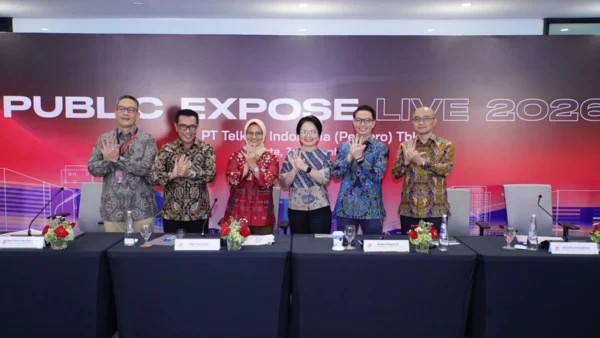 Direktur Utama Telkom Dian Siswarini beserta jajaran direksi pada kegiatan Public Expose Live 2026 - sumber dari telkom.co.id
