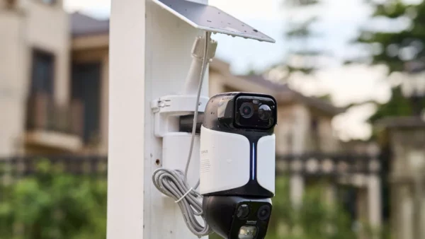 Kamera keamanan luar ruang Baseus U2 Pro dengan panel surya - sumber dari gizmochina.com