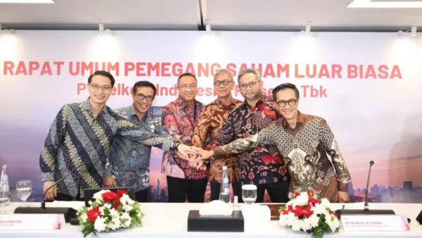 Jajaran Direksi Telkom usai RUPSLB 2026 - Nanang Hendarno ditunjuk Direktur Utama - sumber dari telkom.co.id